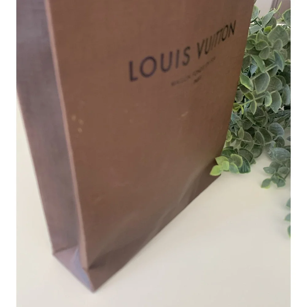 LOUIS VUITTON Authentic Paper Gift Shopping Bag 17.25